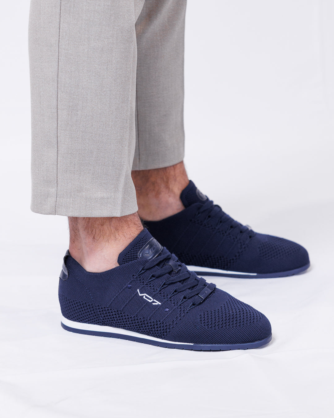 V 07 YACHT KNIT NAVY MARINE 7