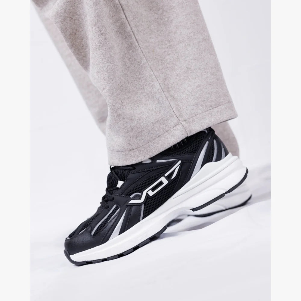 V 07 K SEVEN BLK SNEAKERS STREET BLANC 7