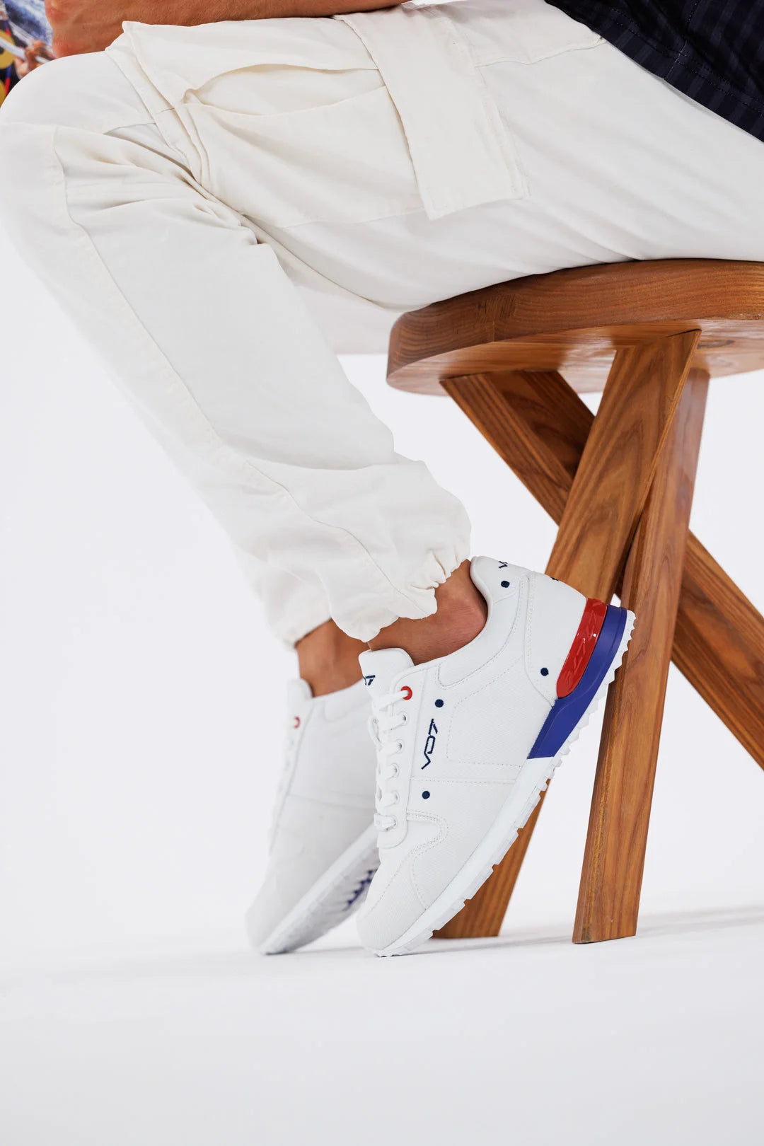 V 07 MILAN 10 W SNEAKERS BLANC 6