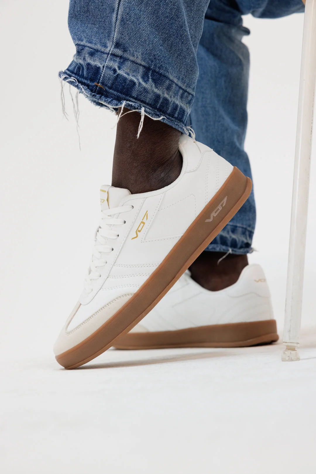 V 07 RIO WHITE SNEAKERS ELÉGANCE NOIR 2